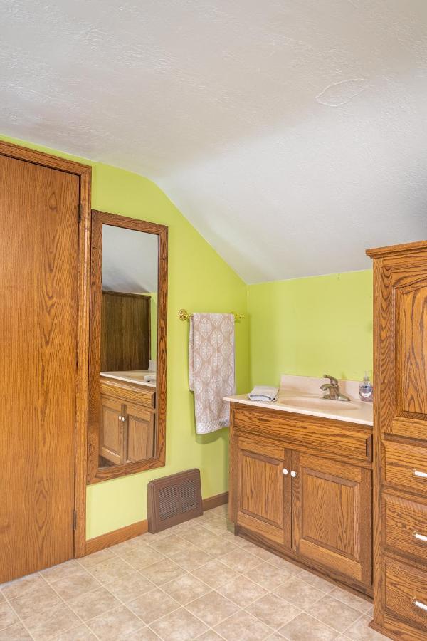 Weaver Ridge Manor Villa มิลเลอร์สเบิร์ก ภายนอก รูปภาพ
